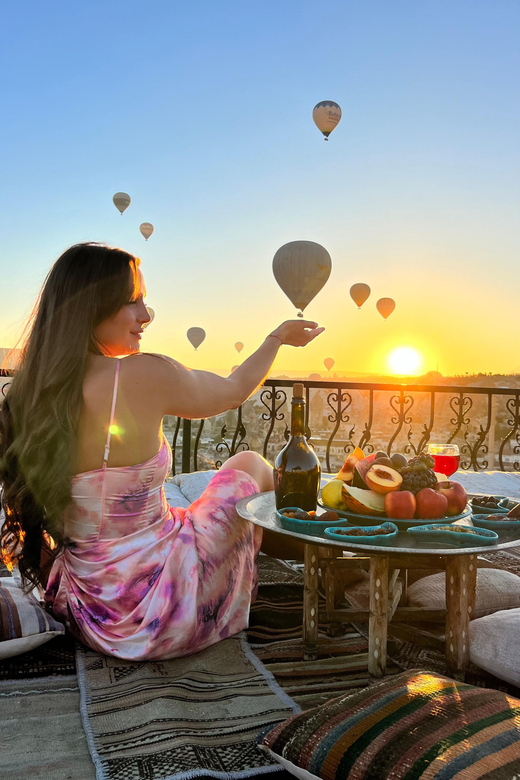 Cappadocia: Terrace Photo Spot
