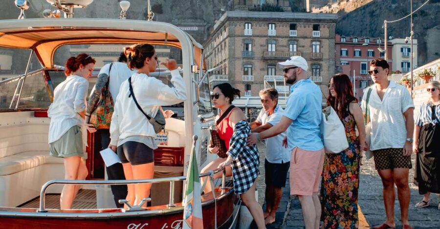 Capri and Blue Grotto Top Experience Max 8 People