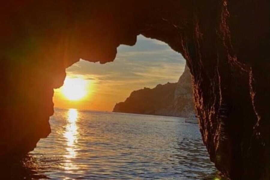 Capri Private Boat Tour From Capri (2 Hours)