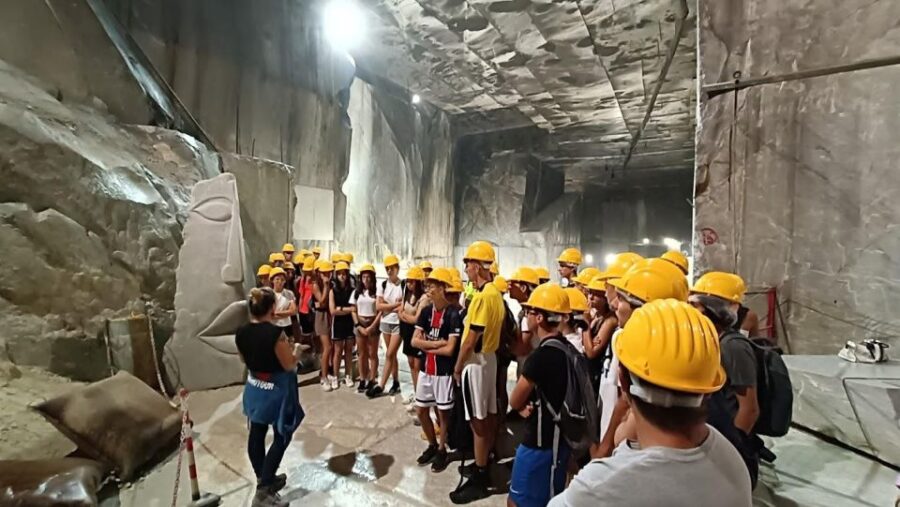 Carrara Marble Tour by Shuttle From Lucca, Pisa or La Spezia - Tour Overview