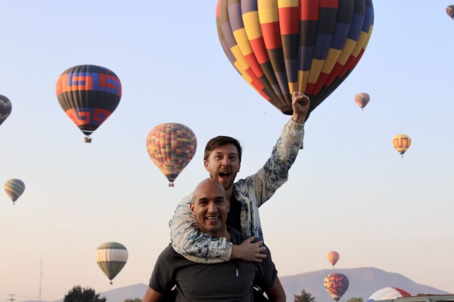 Cdmx: Hot Air Balloon Flight With Buffet Breakfast Option