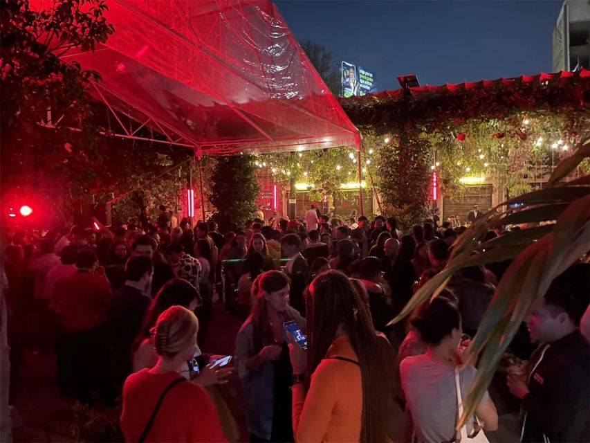 CDMX Pub Crawl: Mexico City Bar Crawl