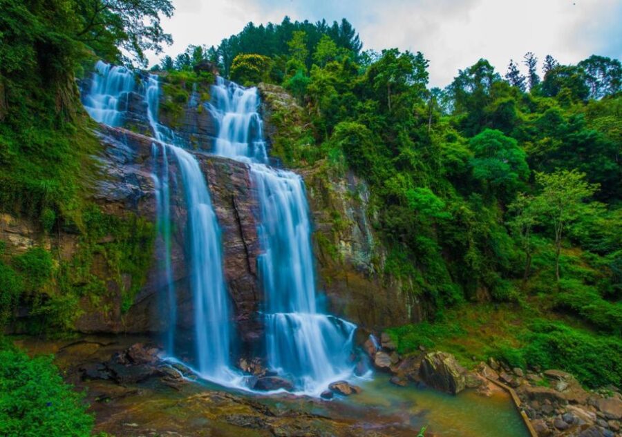 Central Sri Lanka: Ramboda Falls and Tea Factory Tour