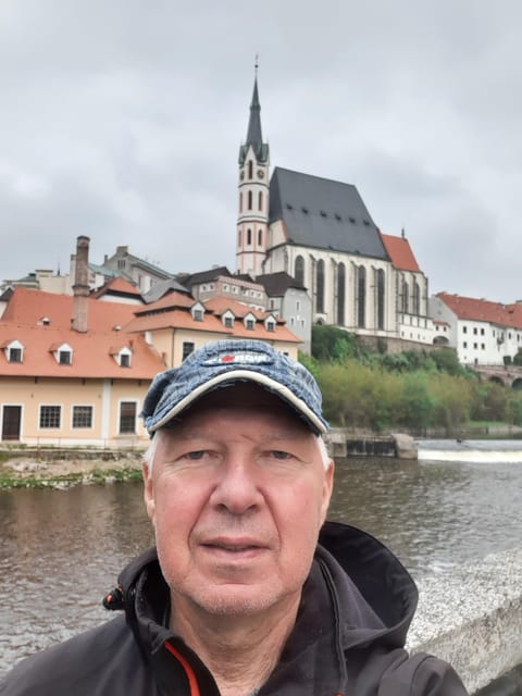 Cesky Krumlov: Day Trip From Prague With Castle Entry - Overview and Pricing
