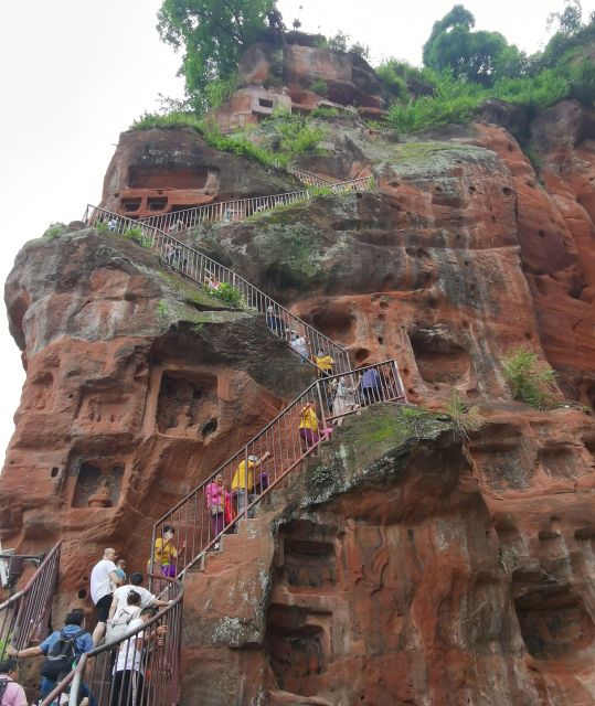 Chengdu Leshan Giant Buddha Boat Trip or Mountian View