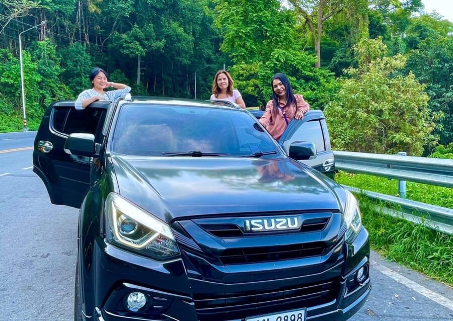 5 Best Private Car With Driver Services in Pai