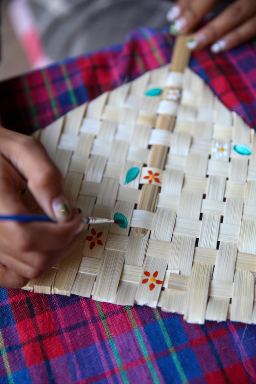 Chiang Mai : Traditional Lanna Bamboo Fan Weaving