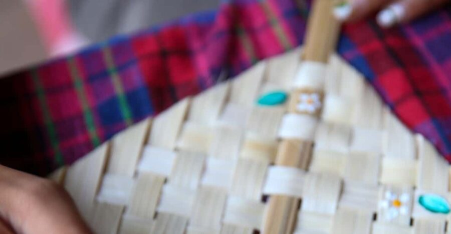 Chiang Mai : Traditional Lanna Bamboo Fan Weaving