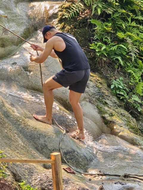 Chiang Mai:Sticky Watefall Private Tour With Lunch