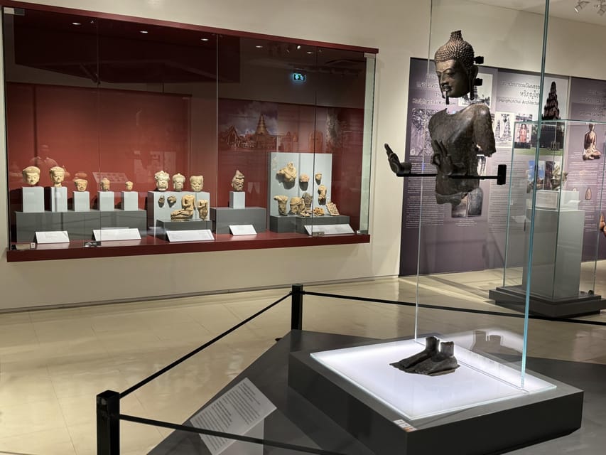 Chiangmai : Indoor Half Day Tour Museum Tour