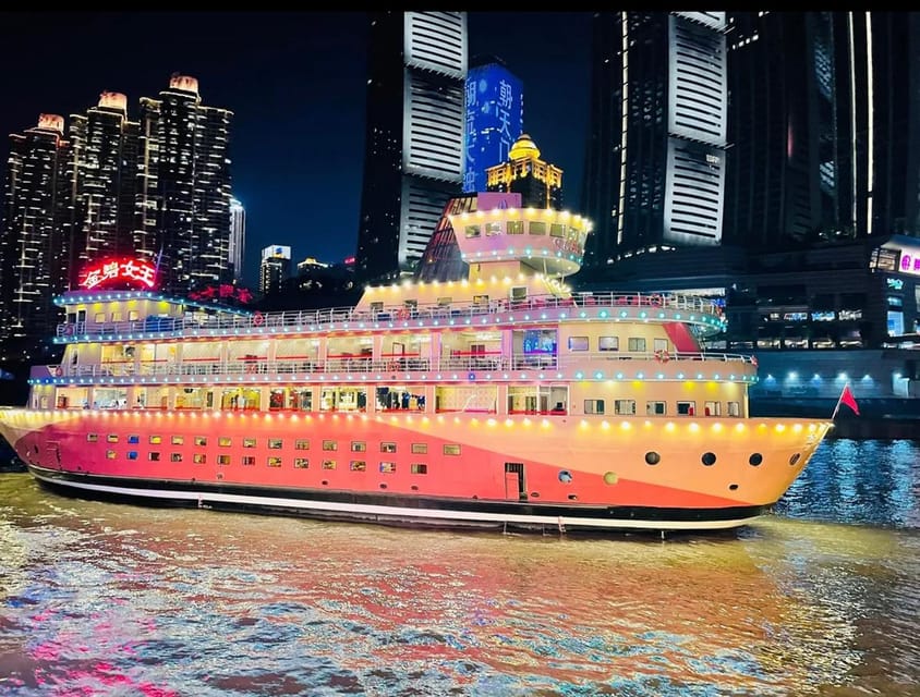 ChongQing: City Night Cruise and Local Snacks Tour