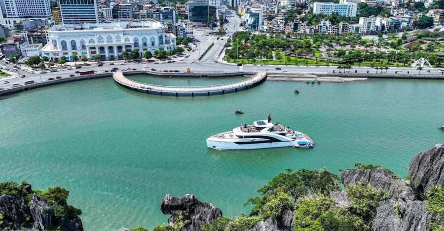 City Voyage of Ha Long Bay With Luxury Yacht Experience - Overview and Pricing