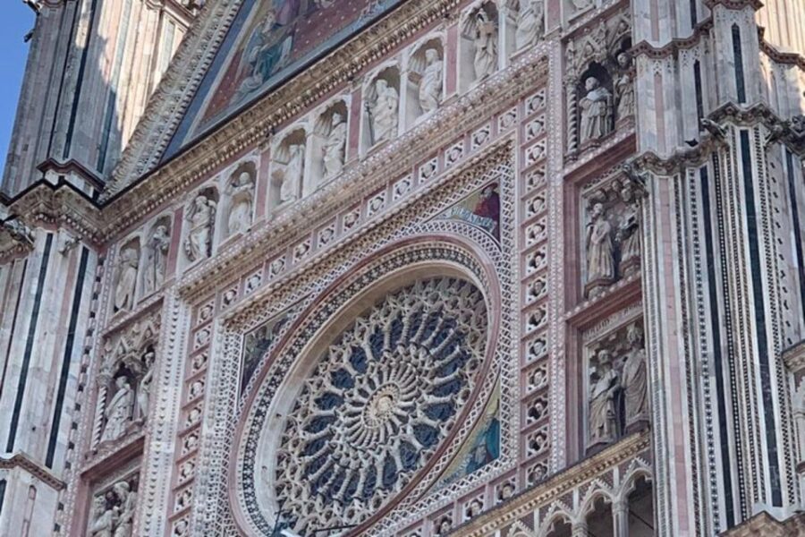 Civita Di Bagnoregio and Orvieto Private Day Tour From Rome