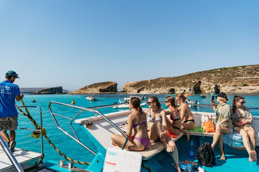 Comino: Blue Lagoon, Crystal Lagoon, and Seacaves Tour