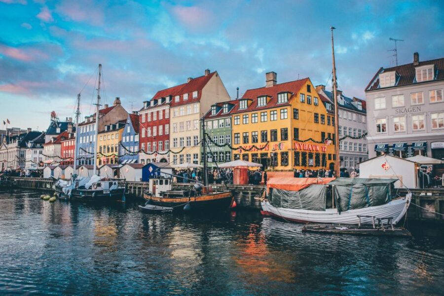 Copenhagen: Express Walk With a Local in 60 Minutes