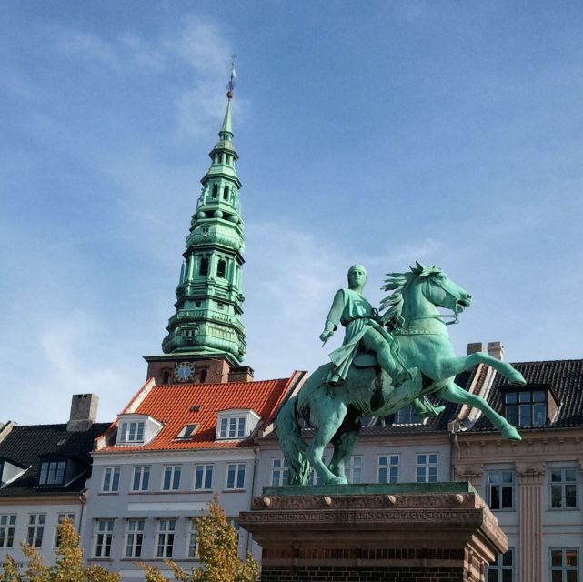 Copenhagen: Slotsholmen Royal History Self-Guided Audio Tour