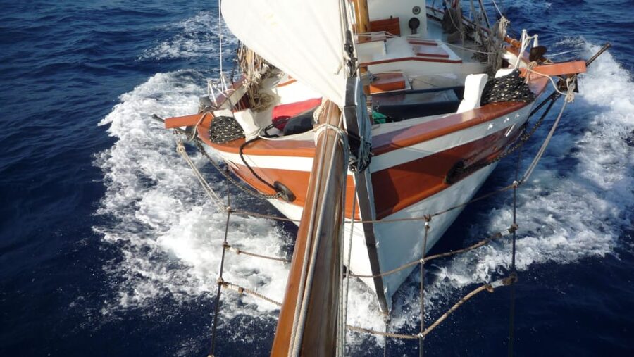 Corfu Benitses: Semi-Private Cruise to Blue Lagoon