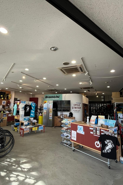 Cycling Along the Shores of Lake Biwa! : Cross Bike Rental!