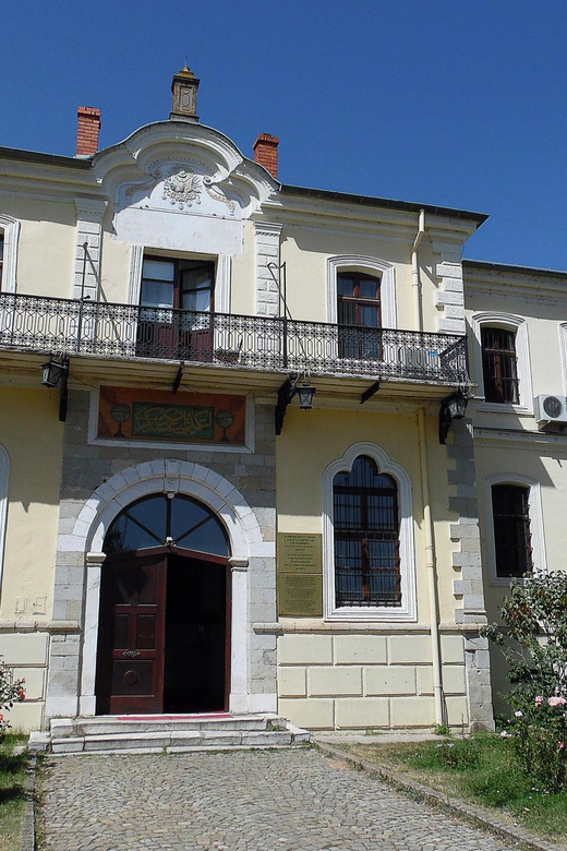Czech Krumlov Family Discoveries: A Walk Through History - Tour Overview