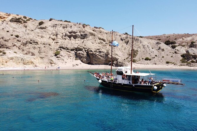 Daily Cruise – Koufonissia & Rina Cave