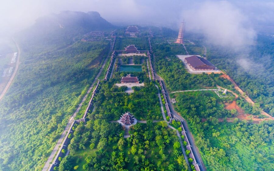 Day Tour to Ninh Binh, Bai Dinh, Trang An, and Mua Cave Trip