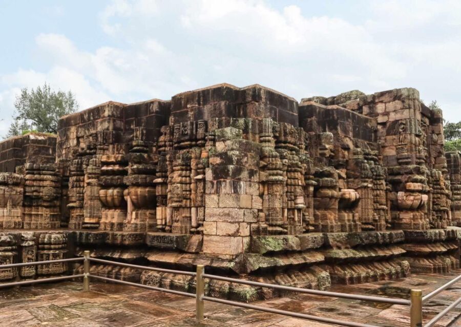 Day Trip to Konark (Guided Private Sightseeing Tour)