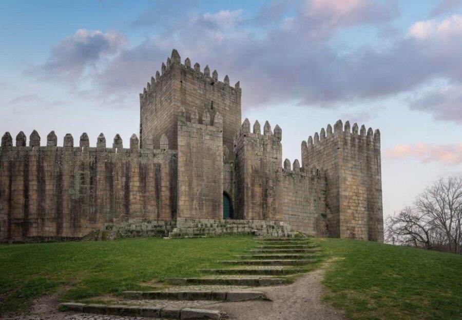 Day Trip to Minho: Guimarães - Braga - Trip Overview