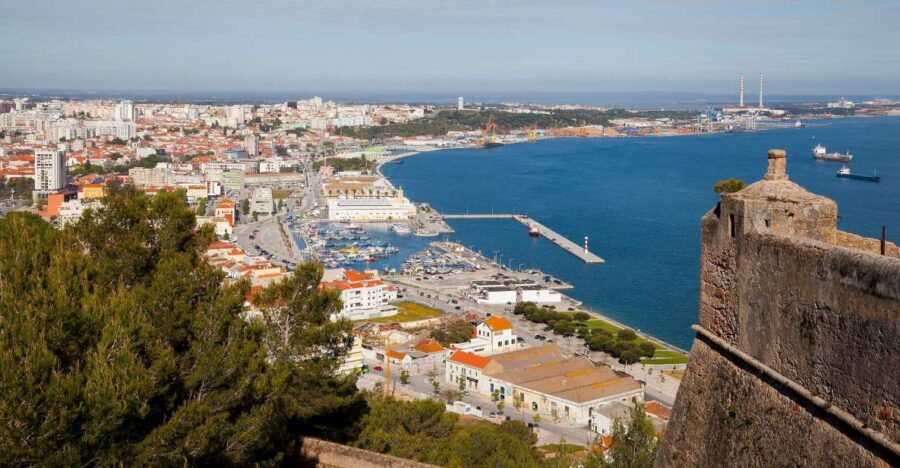 Discover Arrábida: Wine and Scenic Wonders