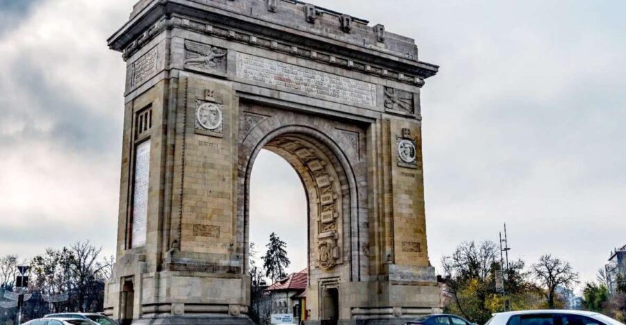 Discover Bucharest: Exclusive Half-Day Private City Tour