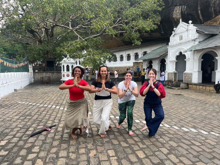 Discover the Best of Sri Lanka in 2 Days