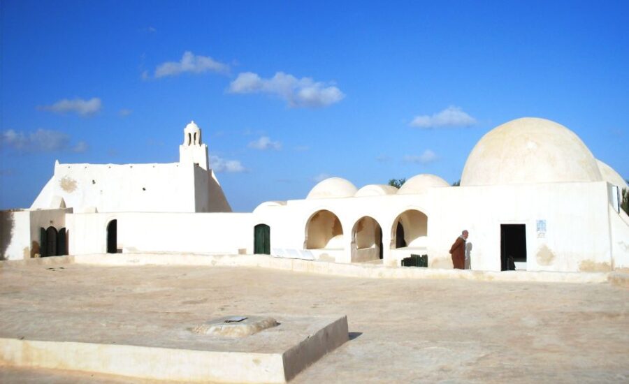 Djerba: Pottery Village and Heritage Museum Tour