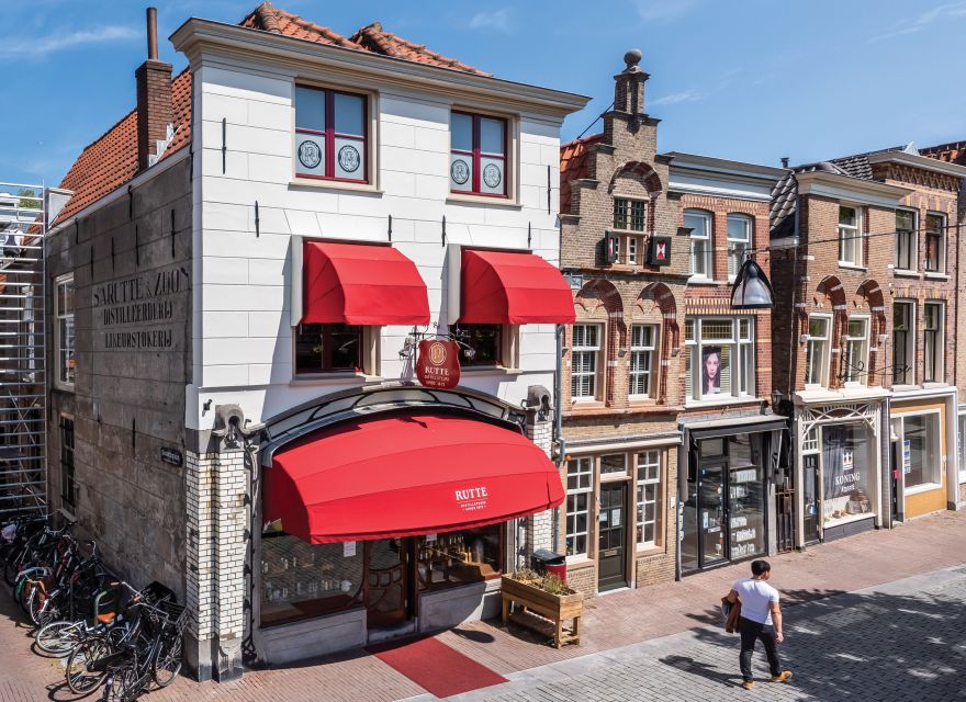 Dordrecht: Distillery Tour With Dutch Gin & Genever Tasting