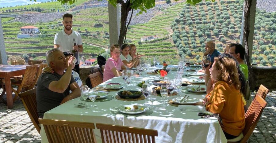 Douro: Luxury Walking With Full Lunch at Quinta Do Vallado