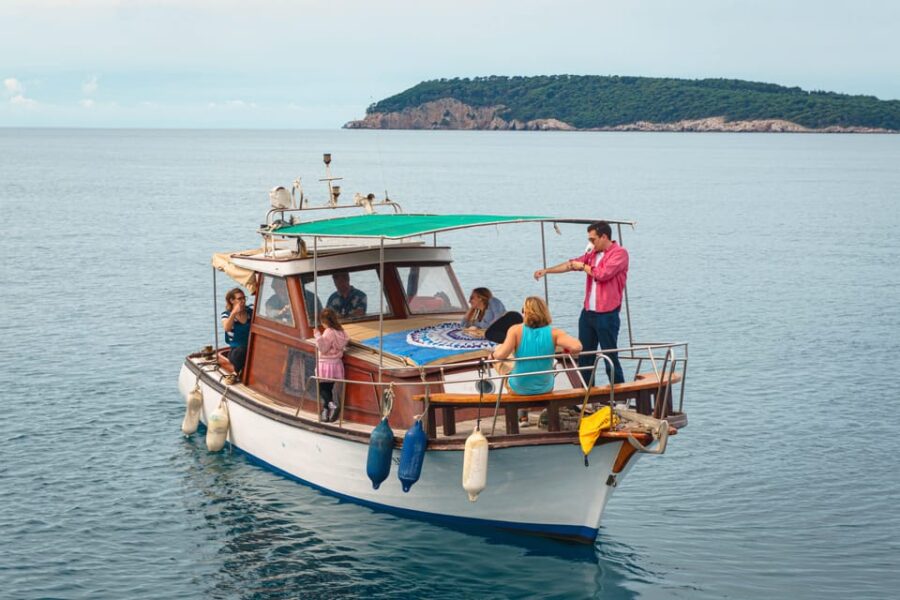 Dubrovnik: Full-Day Elaphiti Islands Boat Tour With Snacks