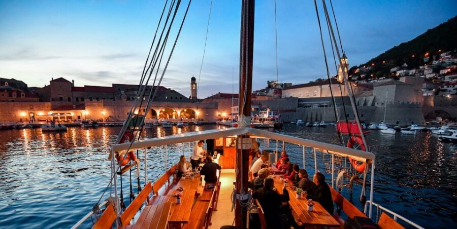 Dubrovnik: Old Town Cruise With Lunch
