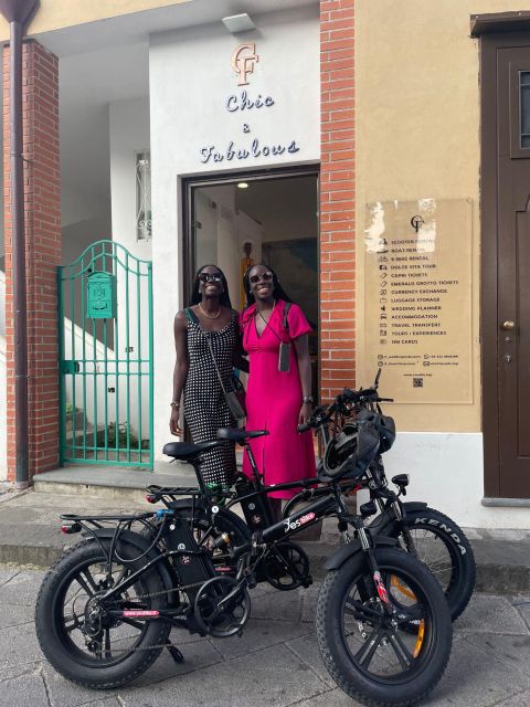 E-Bike Rental: Discover and Explore Hidden Paths and Alleys