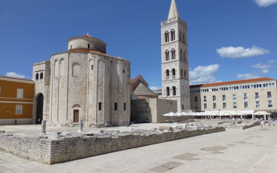 Early Morning Walking Tour of the Old Town in Zadar - Tour Overview