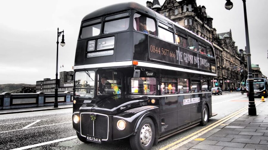 Edinburgh: Harry Potter Walking Tour and Ghost Bus Tour