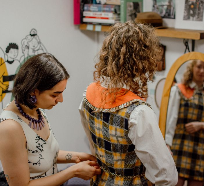 Edinburgh: Personal Shopping With a Professional Stylist