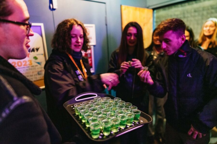 Edinburgh: Pub Crawl With Free Shots & Discounts - Unforgettable Night in Edinburgh