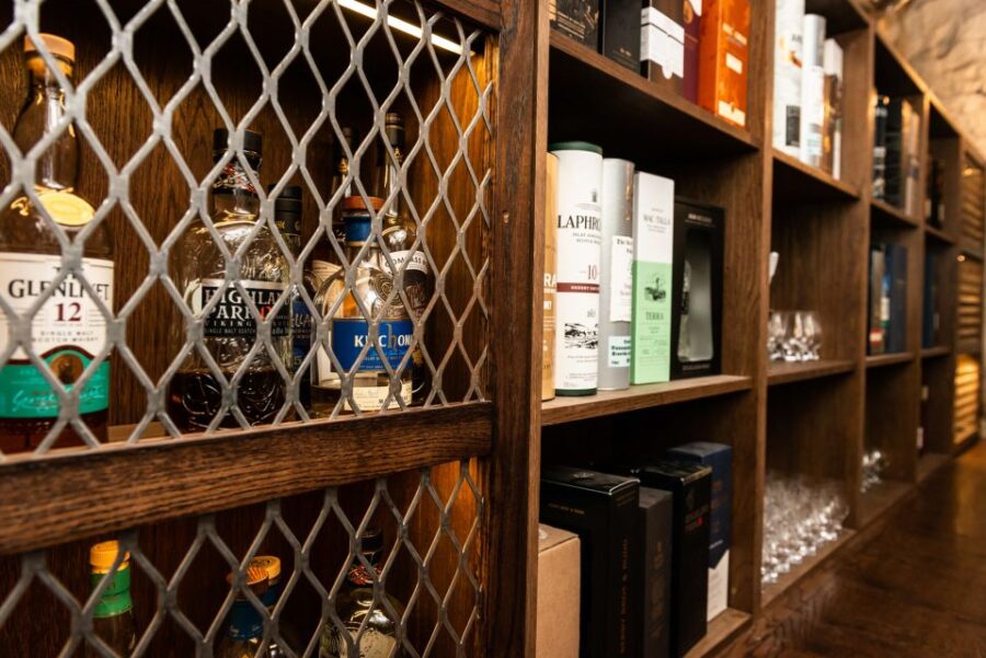 Edinburgh: The Lost Close Underground Scotch Whiskey Tasting - Overview and Pricing