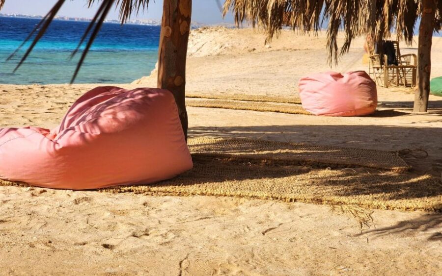 El Gouna: Boat Tour to Magawish Island With Buffet Lunch