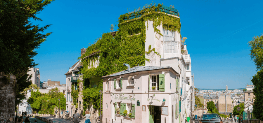 Emily in Paris Walking Tour With an APP