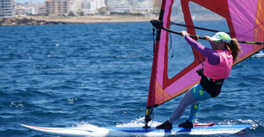 Es Nautic Water Sports Experience – Windsurfing