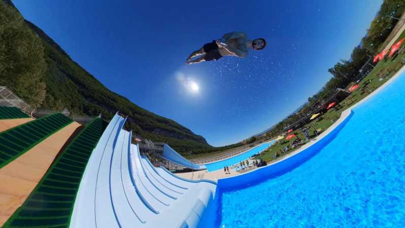 Etrembières: Half-Day Admission to Water Circus Discovery