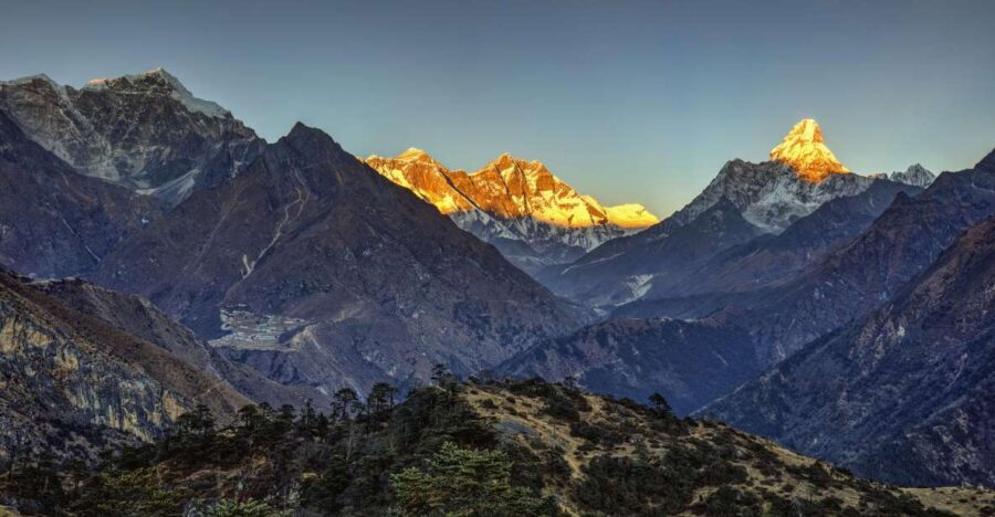 Everest Base Camp Service Trek