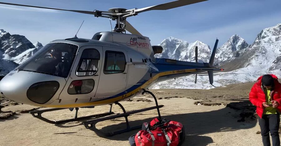 Everest Base Camp Trekking With Helicopter Return: 11 Days