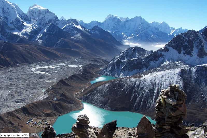 Everest Base Camp With Cho La & Renjo La Pass Trek – 19 Days