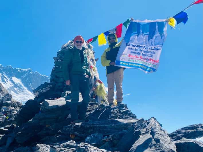 EVEREST HIGH PASS TREK