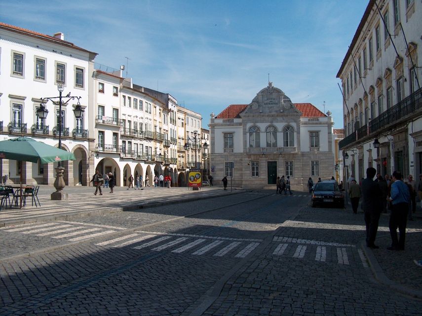 Évora: City Highlights Private Walking Tour - Tour Overview and Pricing